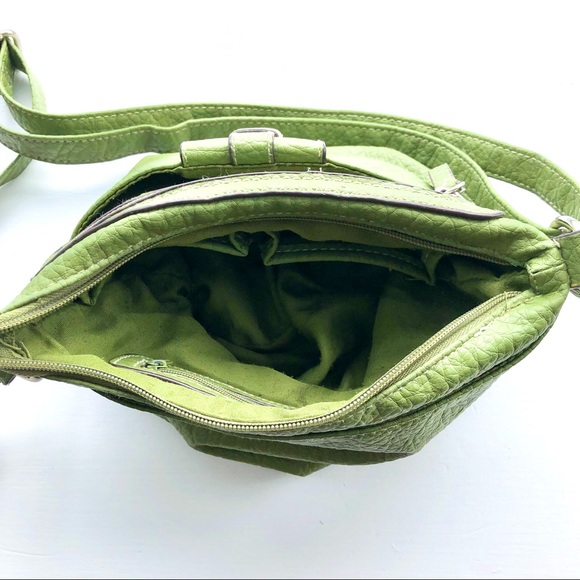 💜 3/$30 Olive Green Crossbody Bag - Picture 11 of 12